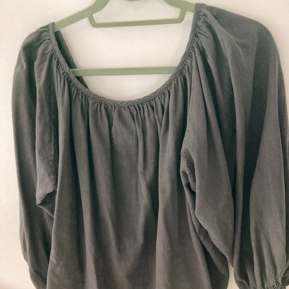 Gather Blouse in Ink Size Small - Picture 2 of 15